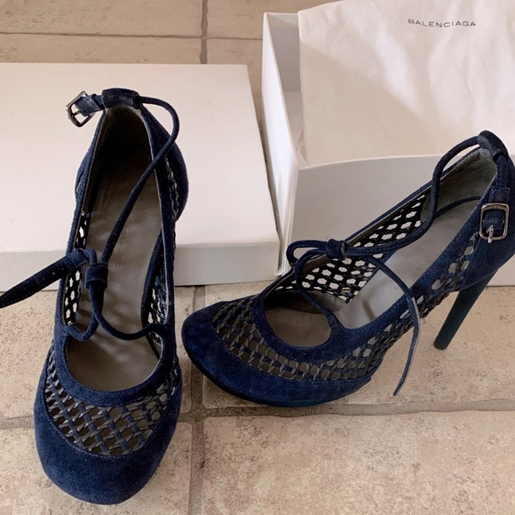 Balenciaga suede meshed wide toe heels - Picture 1 of 9